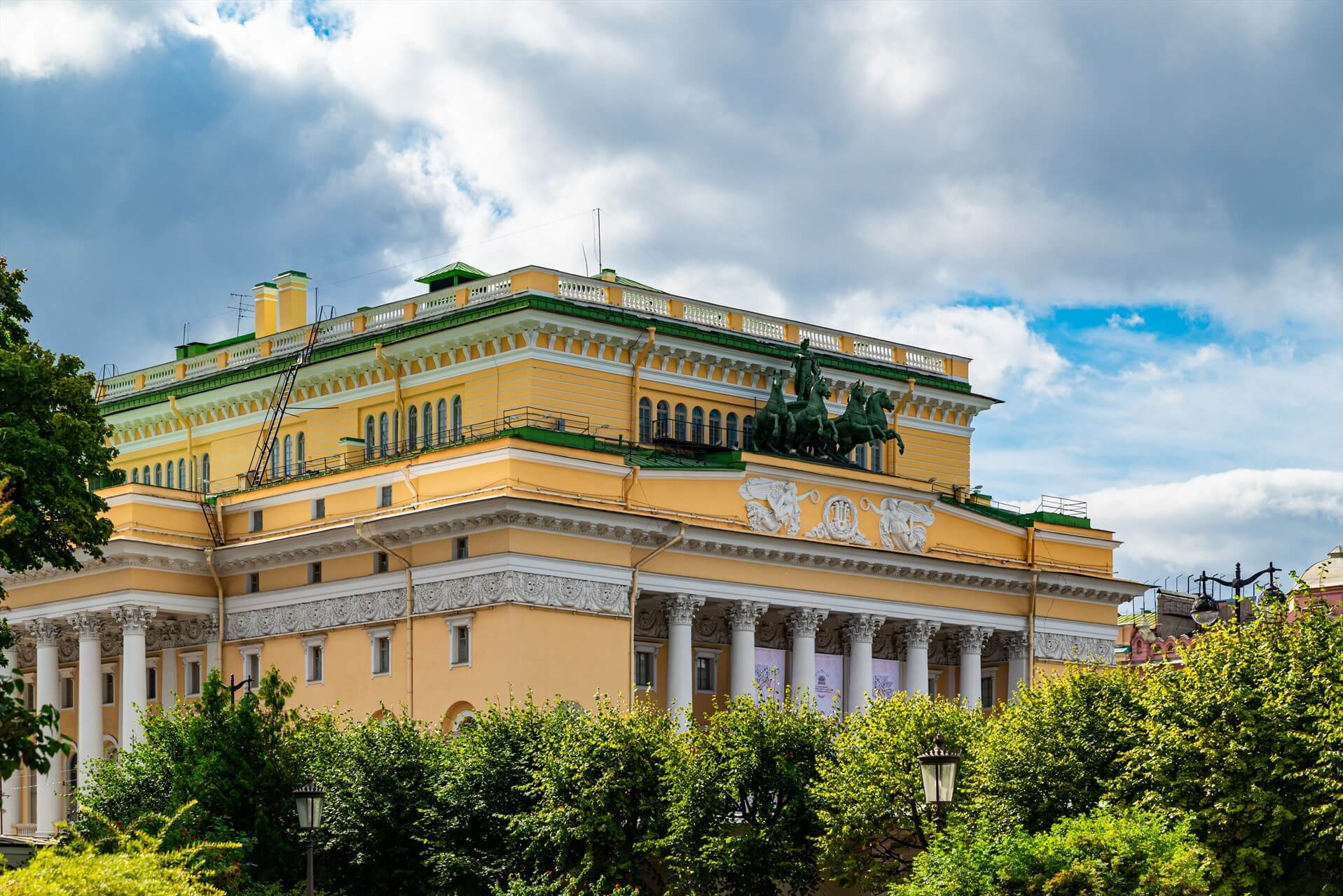 ГТИБ. Александринский театр